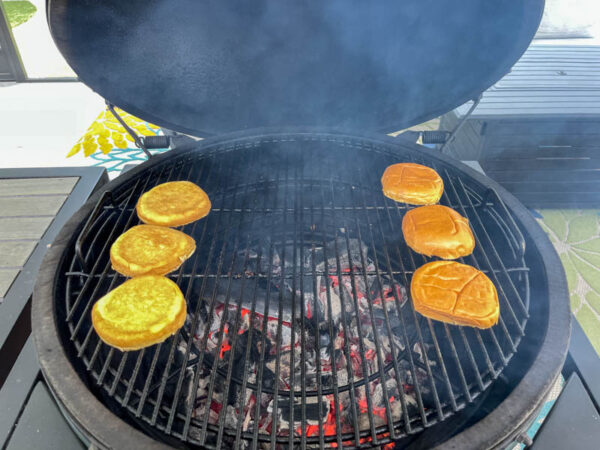 The Step-By-Step Grilling Method - Brioche Burgers On Charcoal - Grilling the Brioche Buns