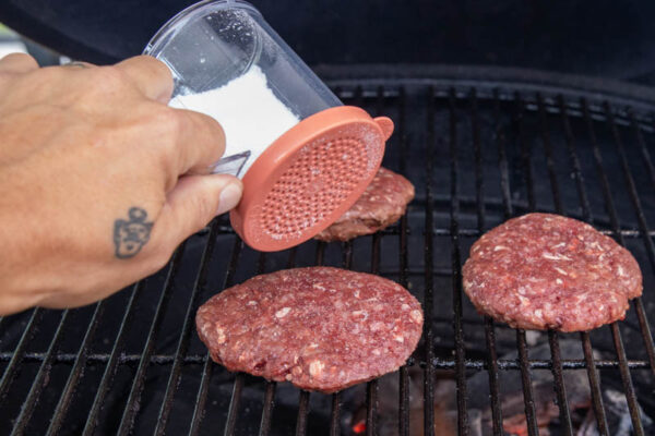 The Step-By-Step Grilling Method - Brioche Burgers On Charcoal - Seasonning The Grilling Burgers